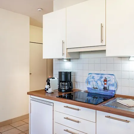 Am Salzhaff B6 公寓 *